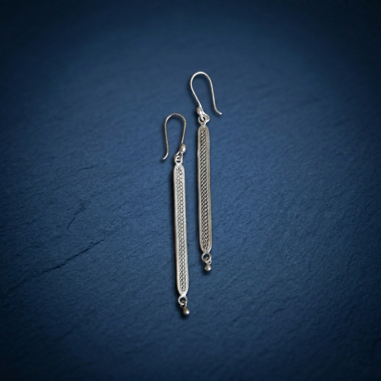 Silver Sway Danglers (big)