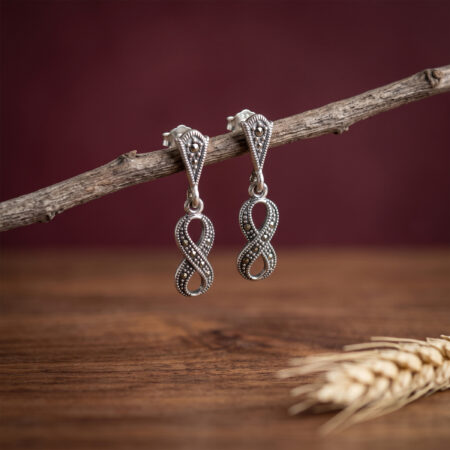 Infinity Love Earring
